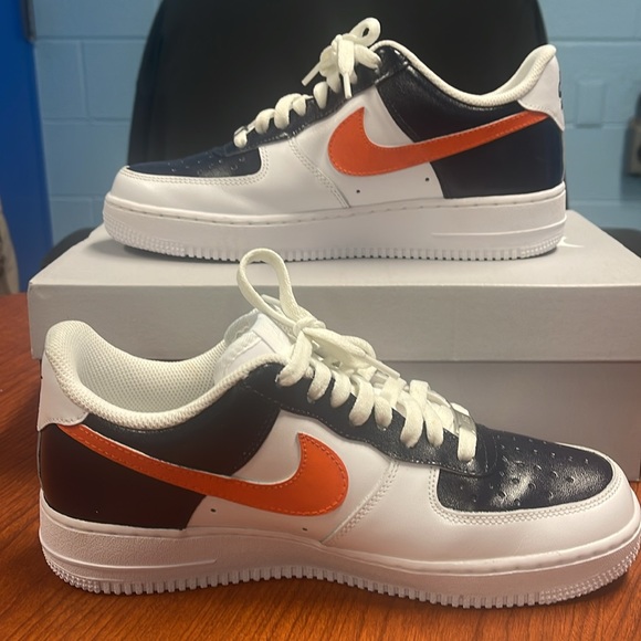CUSTOM MADE/ AIR FORCE 1s/ SIZE 8.5 MENS/EQUIVALENT TO SIZE 10 WOMENS - Picture 2 of 7
